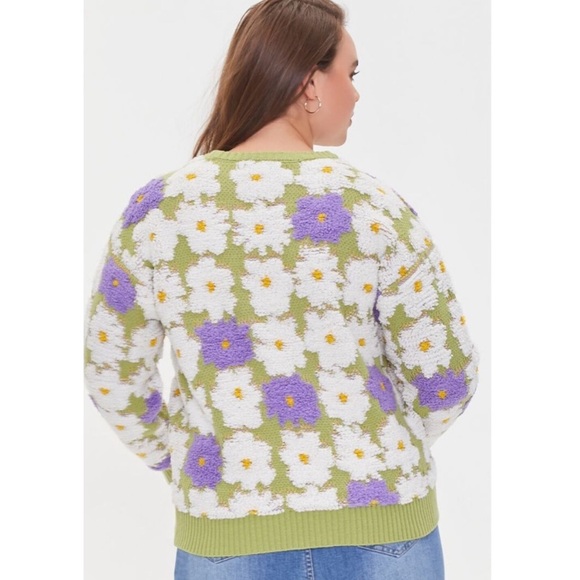 Floral‎ Patterned Sweater - Green and Purple - Picture 2 of 6